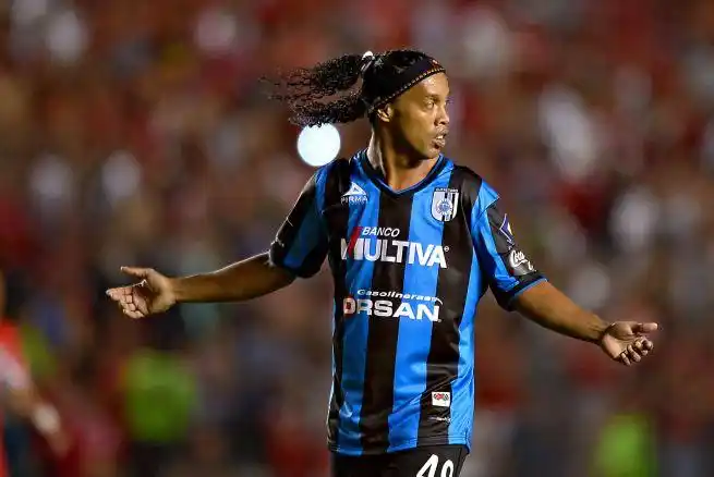 纵然有两位 纵然有两位