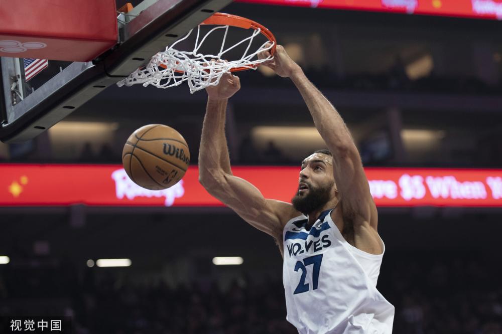 足球员的经 足球员的经